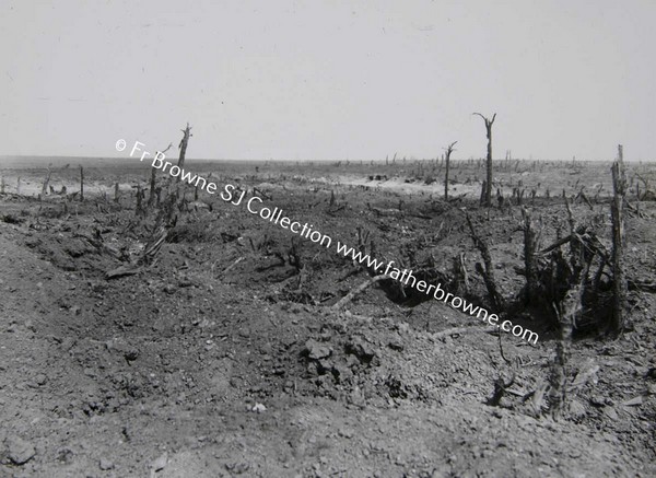 WORLD WAR 1 BATTLEFIELD